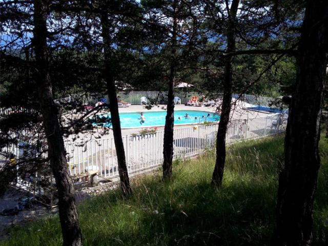 Camping La Chabannerie Hotel Saint-Martin-de-Clelles Екстериор снимка