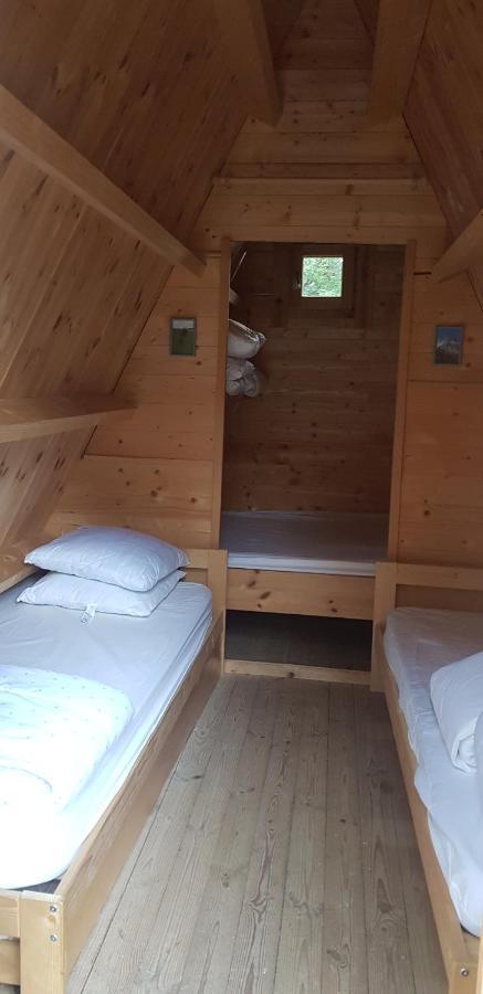 Camping La Chabannerie Hotel Saint-Martin-de-Clelles Екстериор снимка