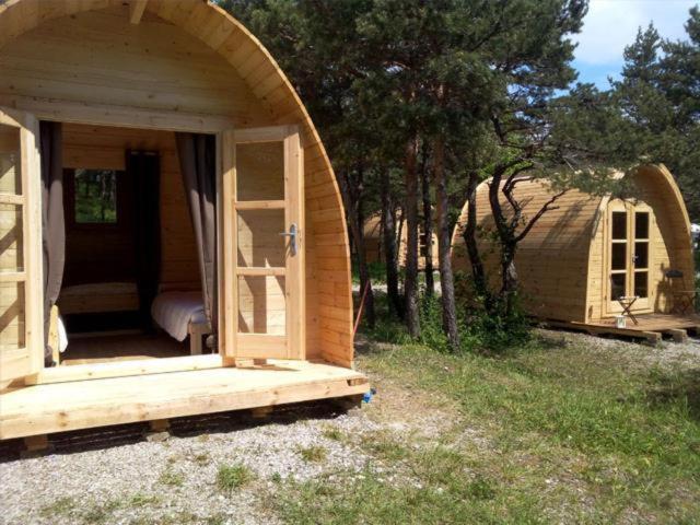 Camping La Chabannerie Hotel Saint-Martin-de-Clelles Екстериор снимка